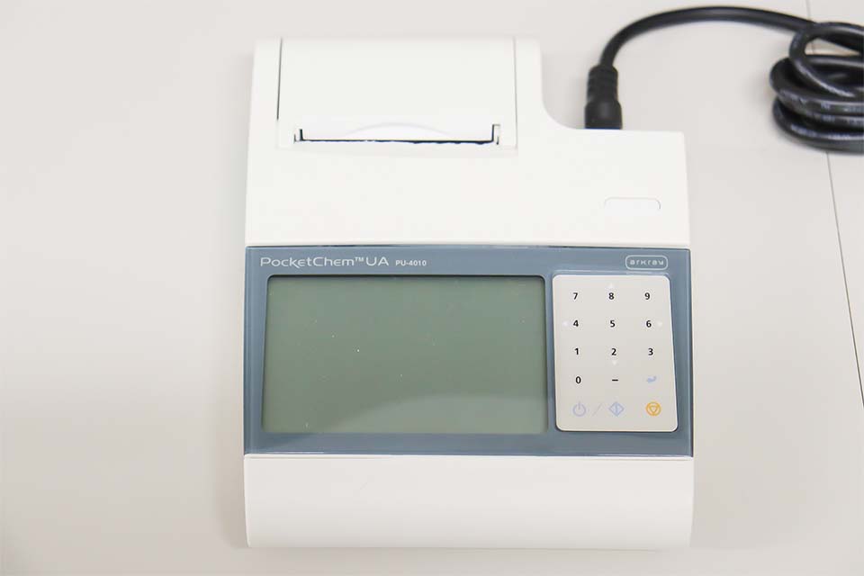 尿検査測定器